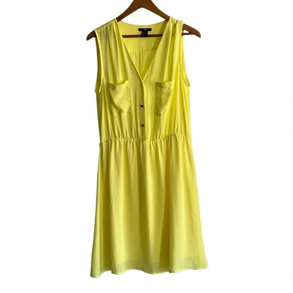 H&M sleeveless yellow Dress with gold buttons - Picture 1 of 4